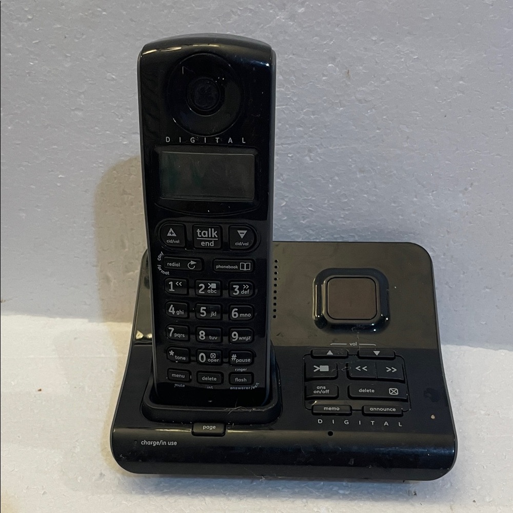 GE digital phone & base black model 21905FE4-A